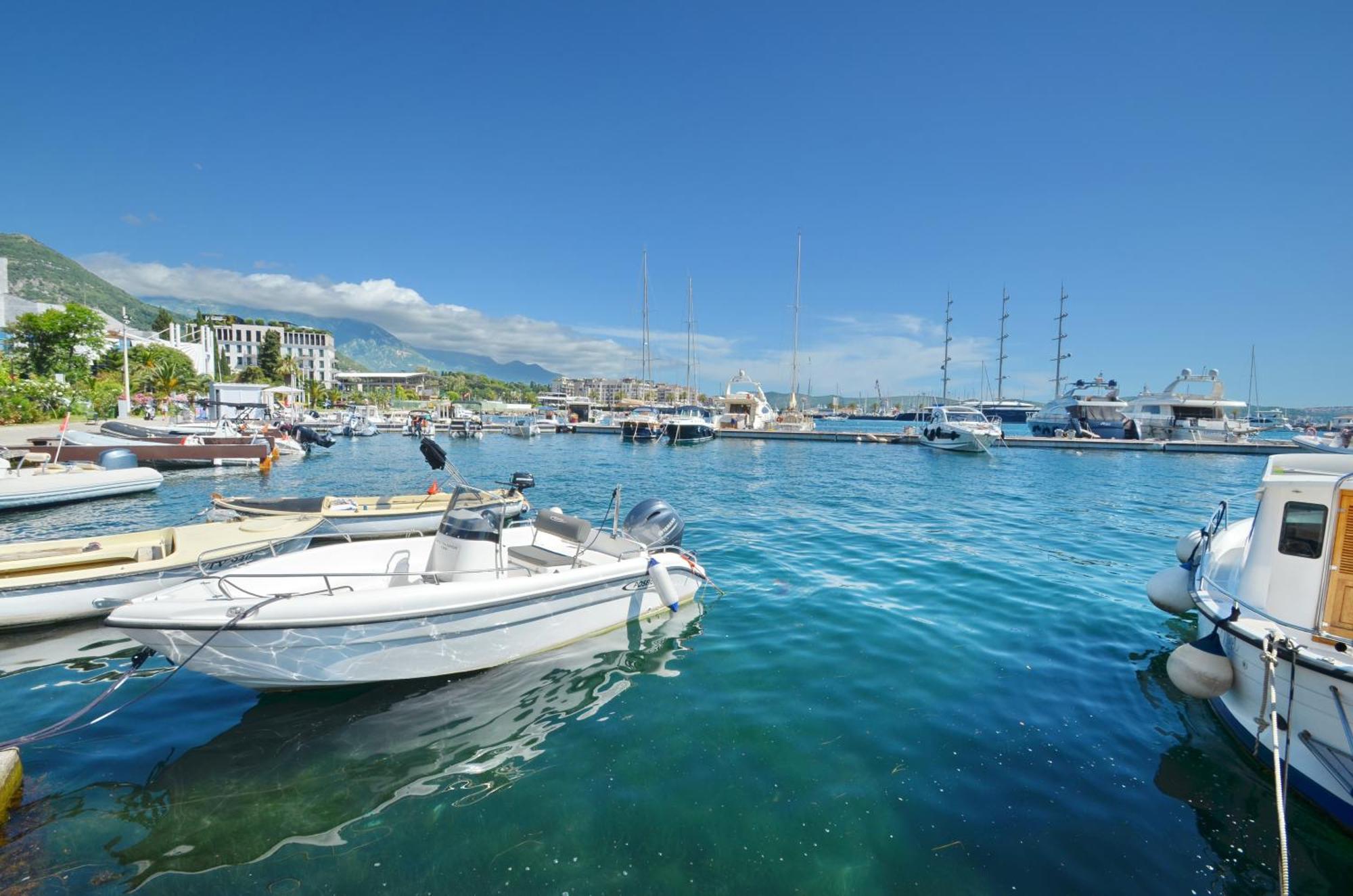 Trojanovic Apartments Tivat Extérieur photo